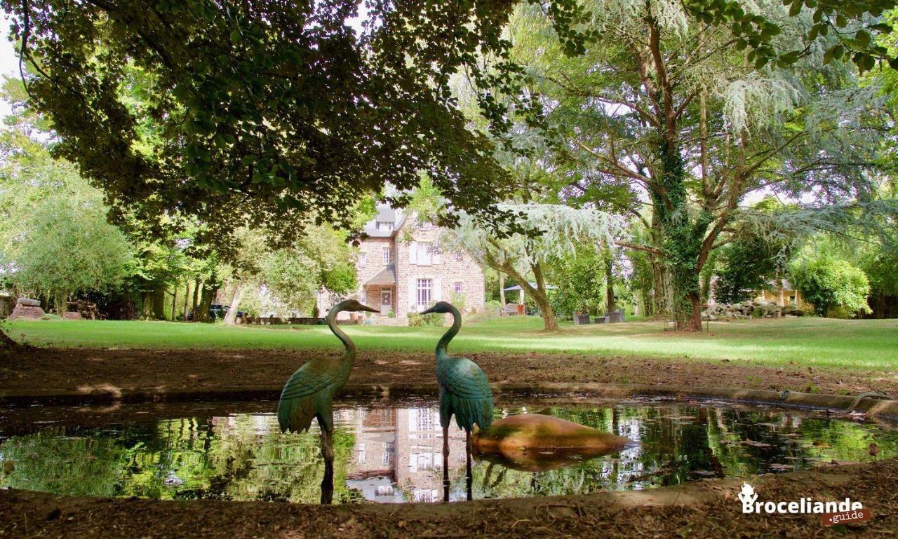 La Maison Rouge Broceliande Montauban-de-Bretagne ภายนอก รูปภาพ