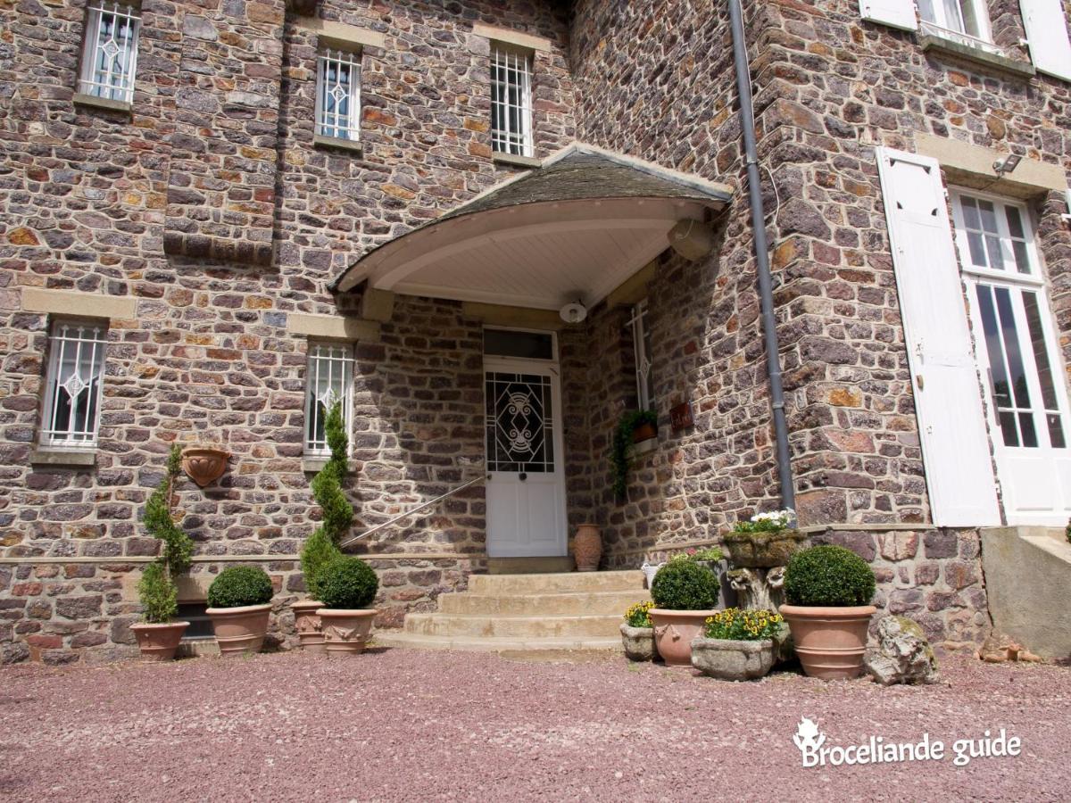 La Maison Rouge Broceliande Montauban-de-Bretagne ภายนอก รูปภาพ
